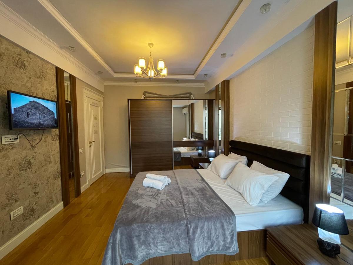 Park Azure Apartment Баку Екстериор снимка