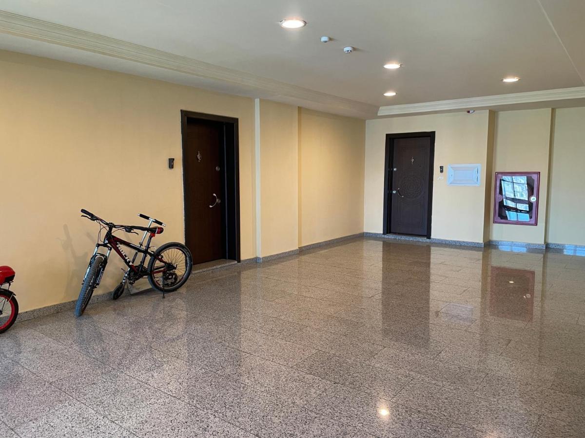 Park Azure Apartment Баку Екстериор снимка